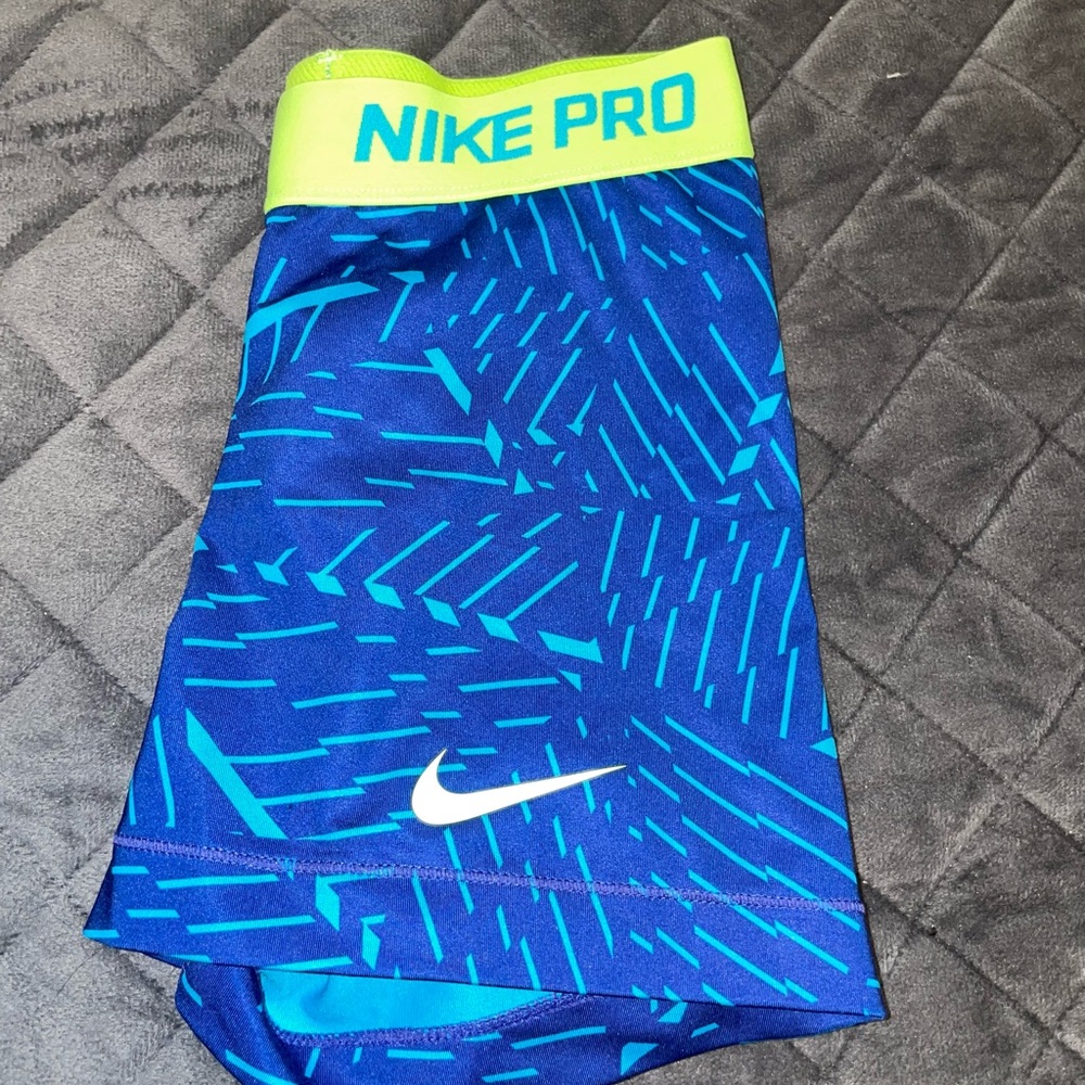 Nike pros